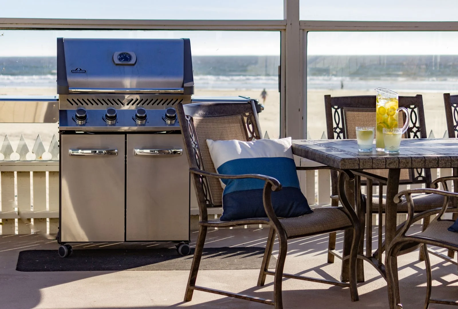 beach-house-patio