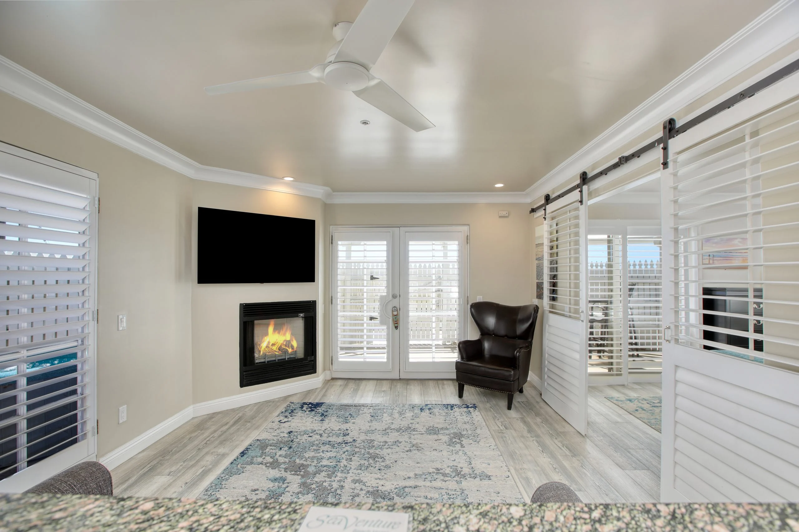 Boardwalk Spa Suite Living Area (Room 115)